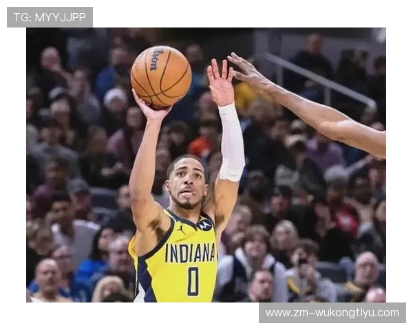 哈利伯顿利用挡拆创造空位三分稳步提升队内得分效率