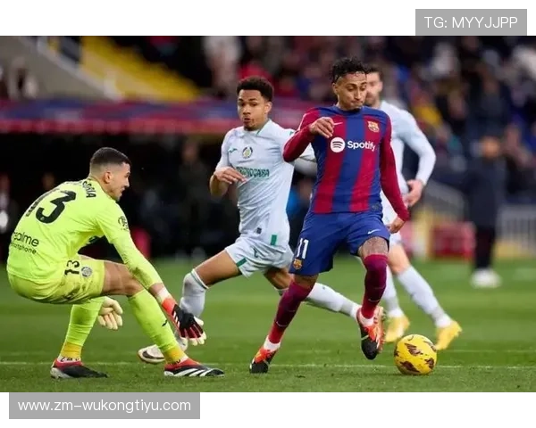 巴塞罗那战术困局持续显现，过度依赖拉菲尼亚暴露体系短板并对竞争走势形成制约